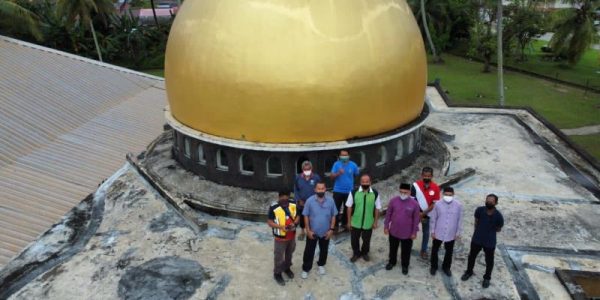 siling-masjid-rekah-beri-ancaman-1